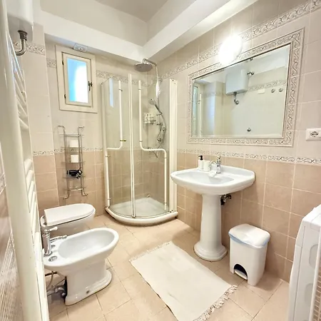 Apartment San Lorenzo X 6 Guests Near Termini