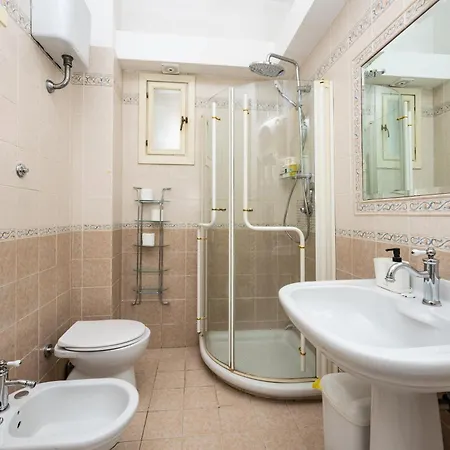 X 8 Guests Near Termini & Santa Maria Maggiore * Rom