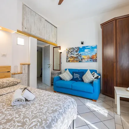 X 8 Guests Near Termini & Santa Maria Maggiore Apartment *
