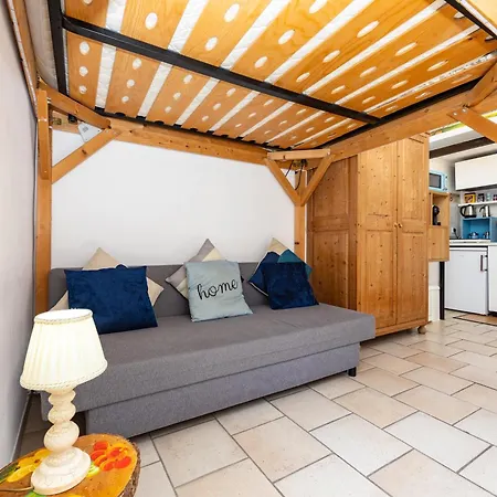 X 8 Guests Near Termini & Santa Maria Maggiore Appartement Rome