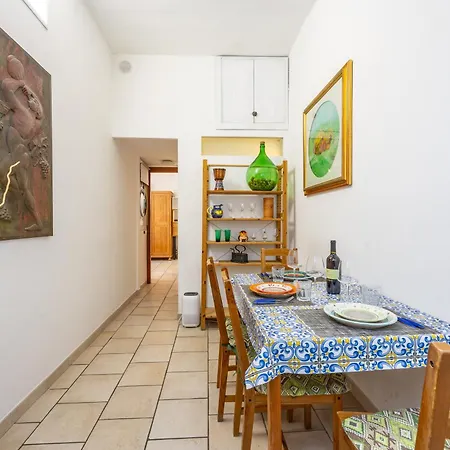 X 8 Guests Near Termini & Santa Maria Maggiore Rom